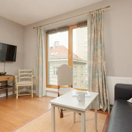 Lejlighed Elegancki W Centrum Gdyni Z Parkingiem By Renters Gdynia