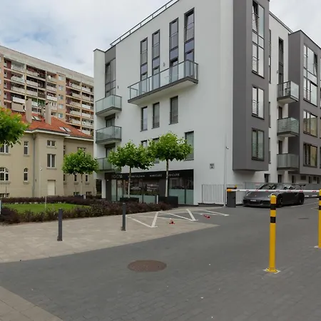 Elegancki W Centrum Gdyni Z Parkingiem By Renters Lejlighed *