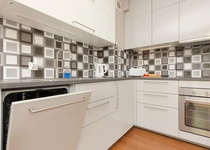 Elegancki W Centrum Gdyni Z Parkingiem By Renters *