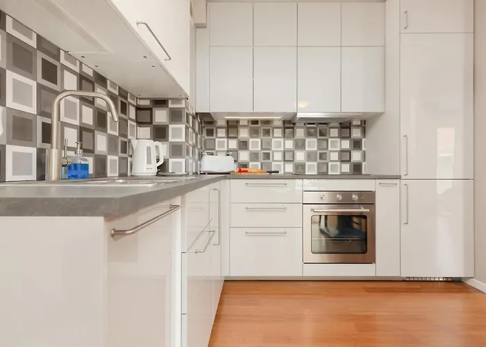 Appartement Elegancki W Centrum Gdyni Z Parkingiem By Renters Gdynia