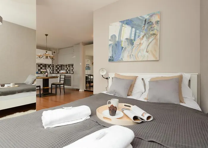 Elegancki W Centrum Gdyni Z Parkingiem By Renters Gdyně